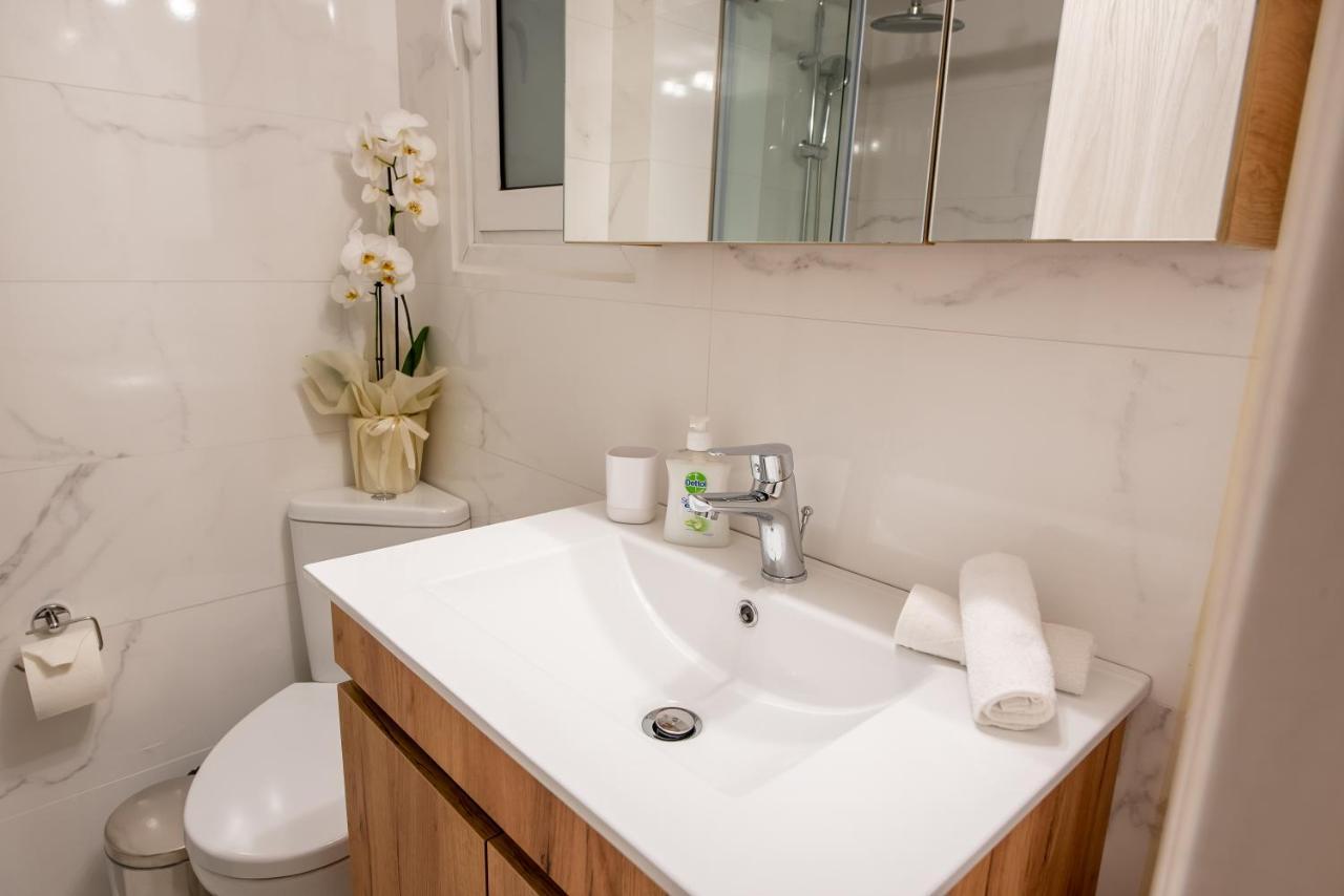 Medluxe Comfort Apartment أثينا المظهر الخارجي الصورة